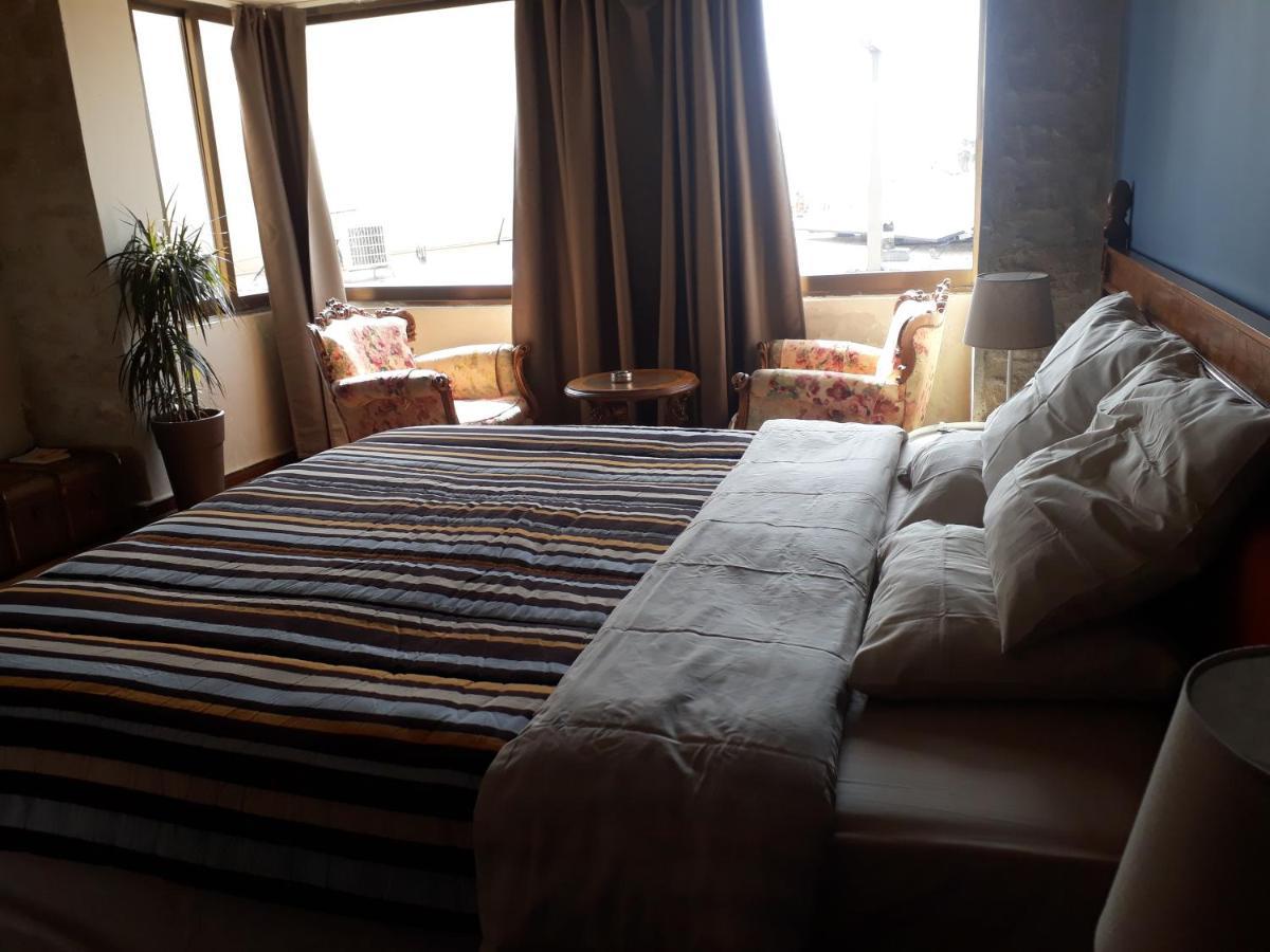 Karavella Vintage Apartment Paphos Ngoại thất bức ảnh