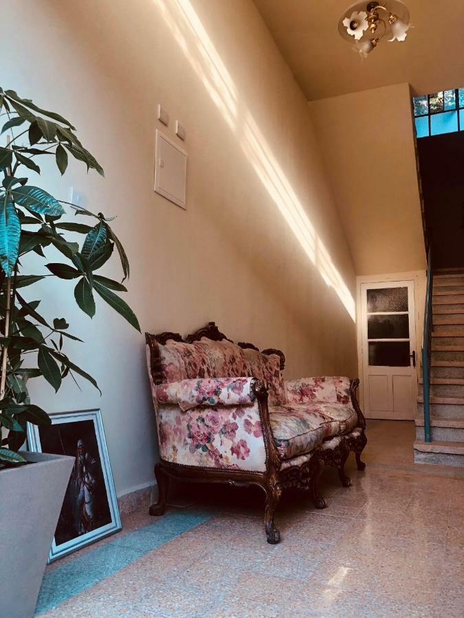 Karavella Vintage Apartment Paphos Ngoại thất bức ảnh